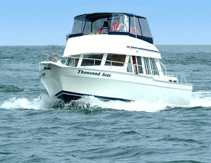 Powerboat 'Thousand Aces' under way